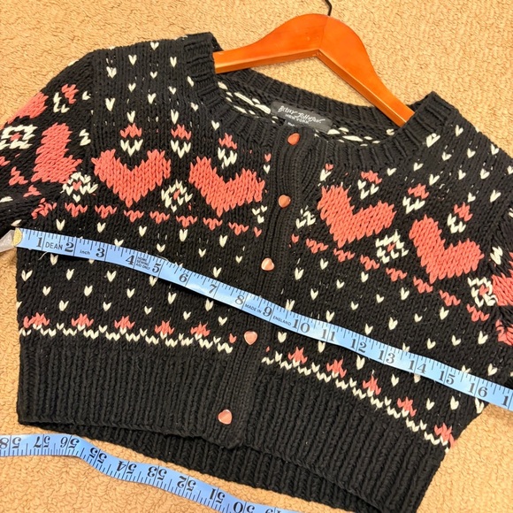 Betsey Johnson Y2K 90s Cropped Heart Knit Cardigan Black Pink – S - Picture 9 of 10